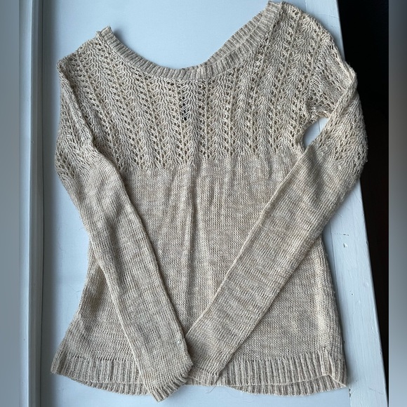 Knitted open-back sweater - Picture 2 of 4